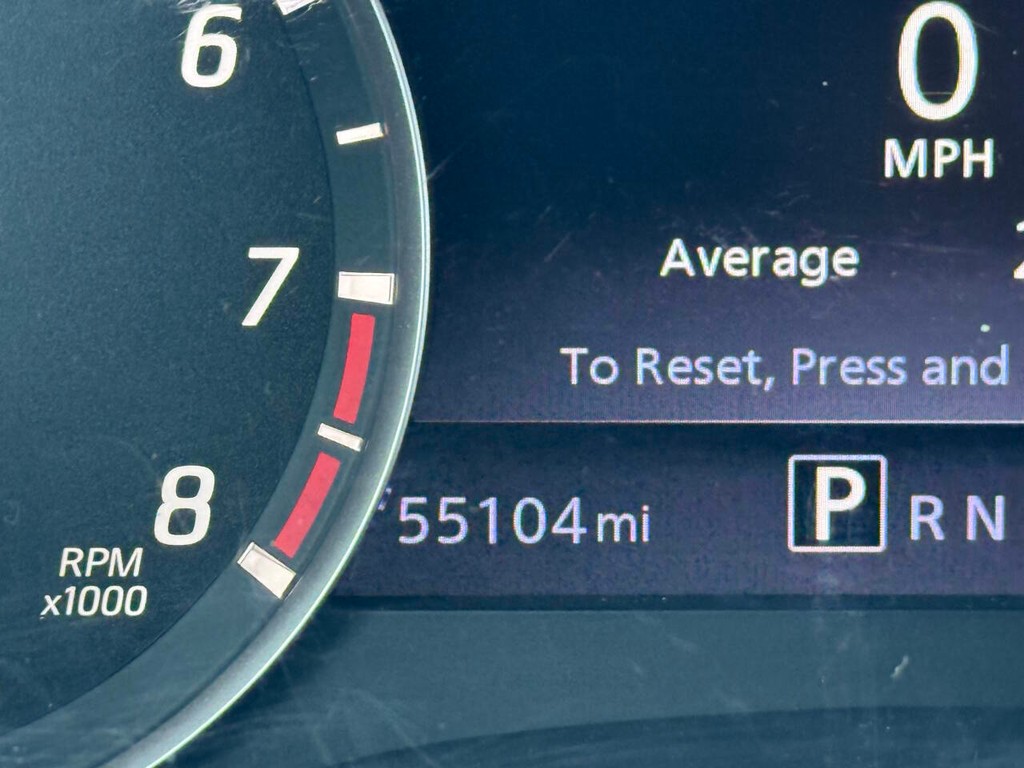 Nissan Frontier Vehicle Full-screen Gallery Image 33