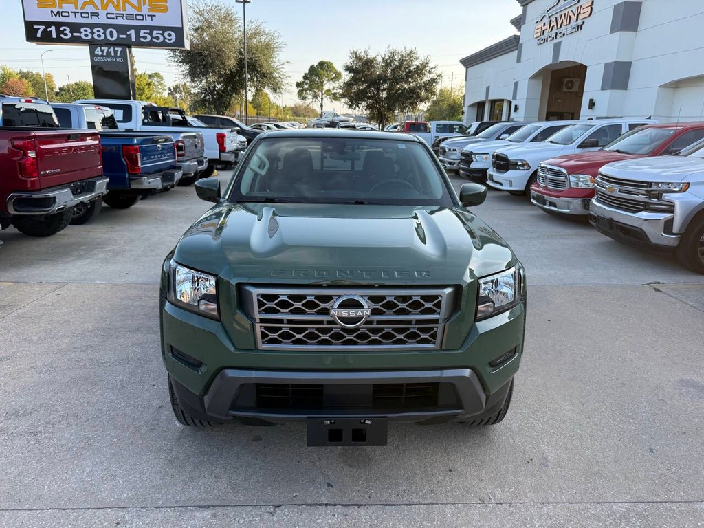 Nissan Frontier Vehicle Full-screen Gallery Image 40