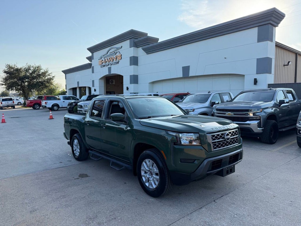 Nissan Frontier Vehicle Full-screen Gallery Image 42
