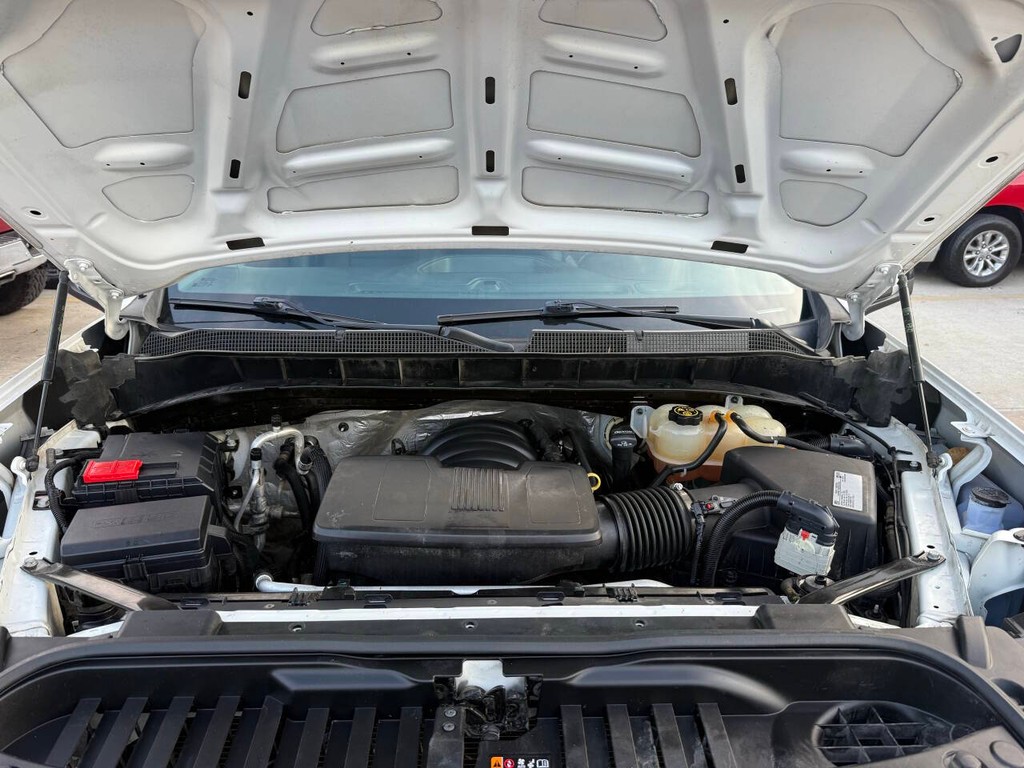 Chevrolet Silverado 1500 Vehicle Full-screen Gallery Image 26