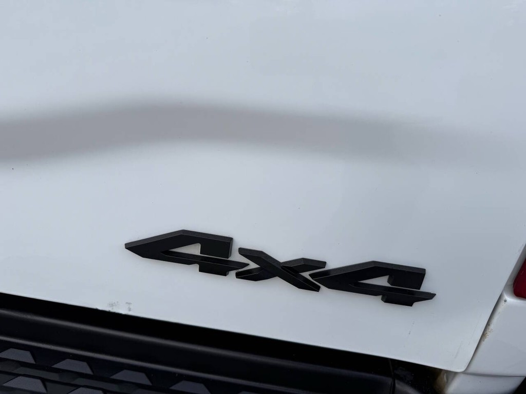 Ram 3500 Vehicle Full-screen Gallery Image 39