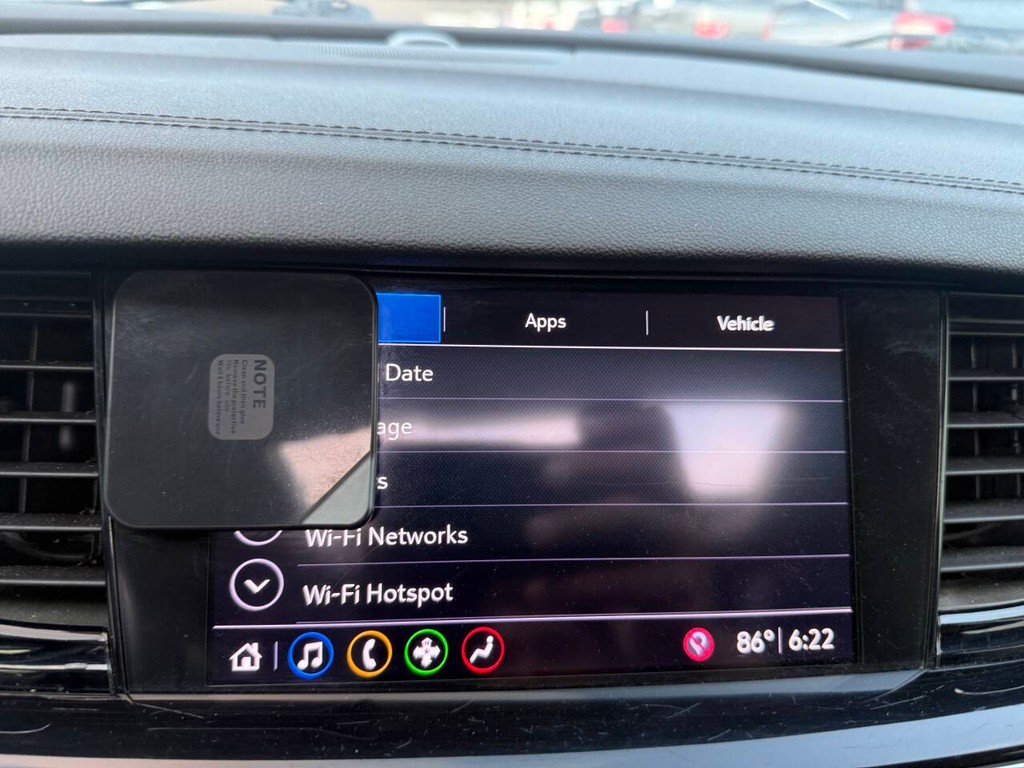 Buick Regal Sportback Vehicle Full-screen Gallery Image 25