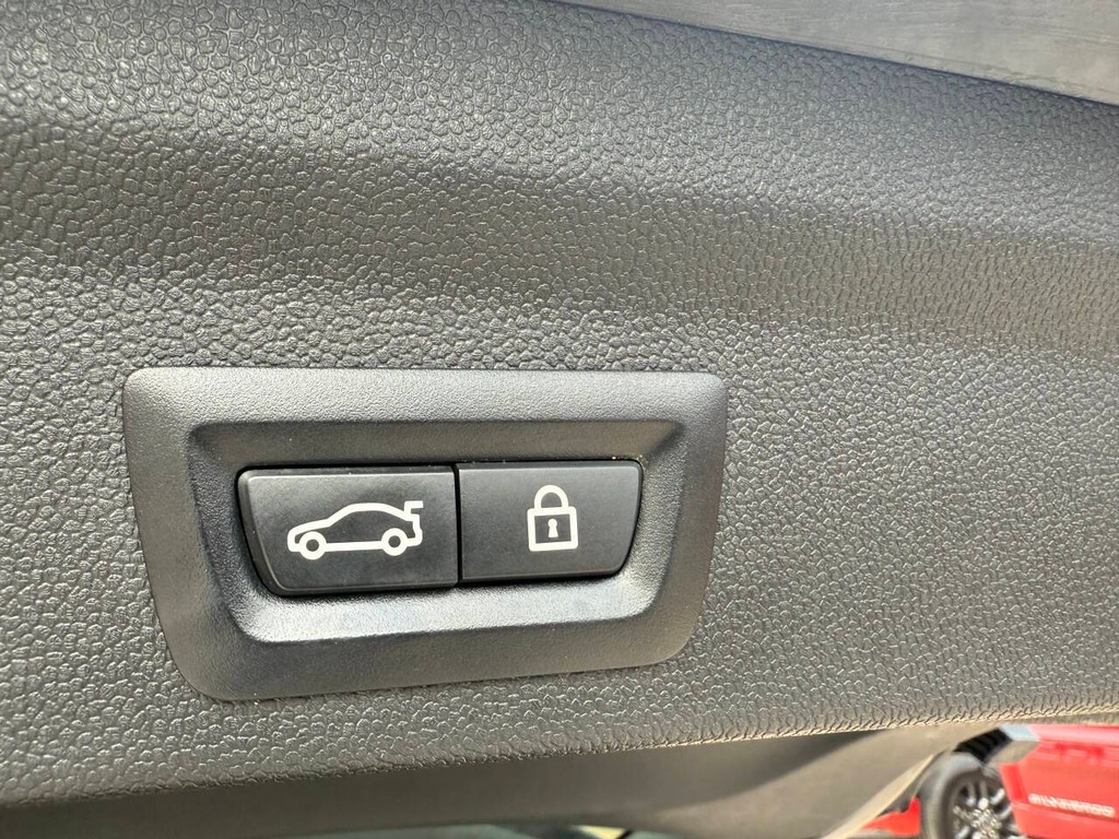 MINI Countryman Vehicle Full-screen Gallery Image 41