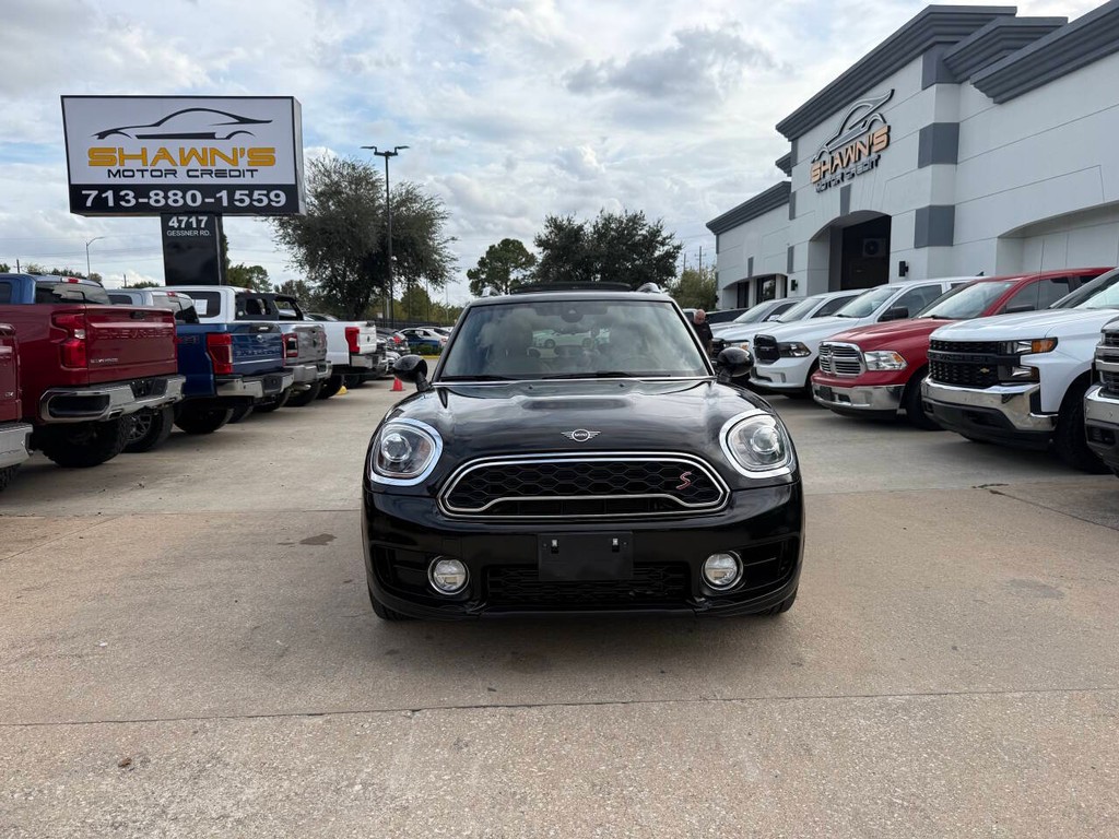 MINI Countryman Vehicle Full-screen Gallery Image 45