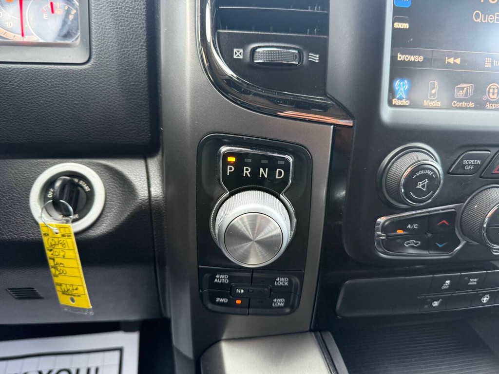 Ram 1500 Vehicle Full-screen Gallery Image 27