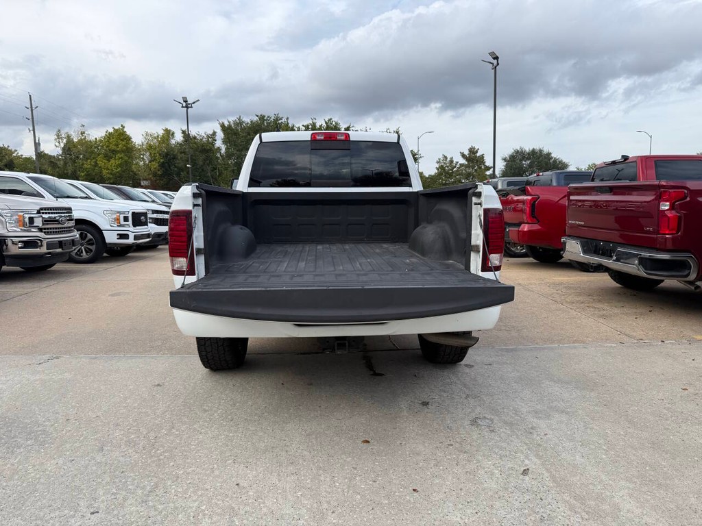 Ram 1500 Vehicle Full-screen Gallery Image 36