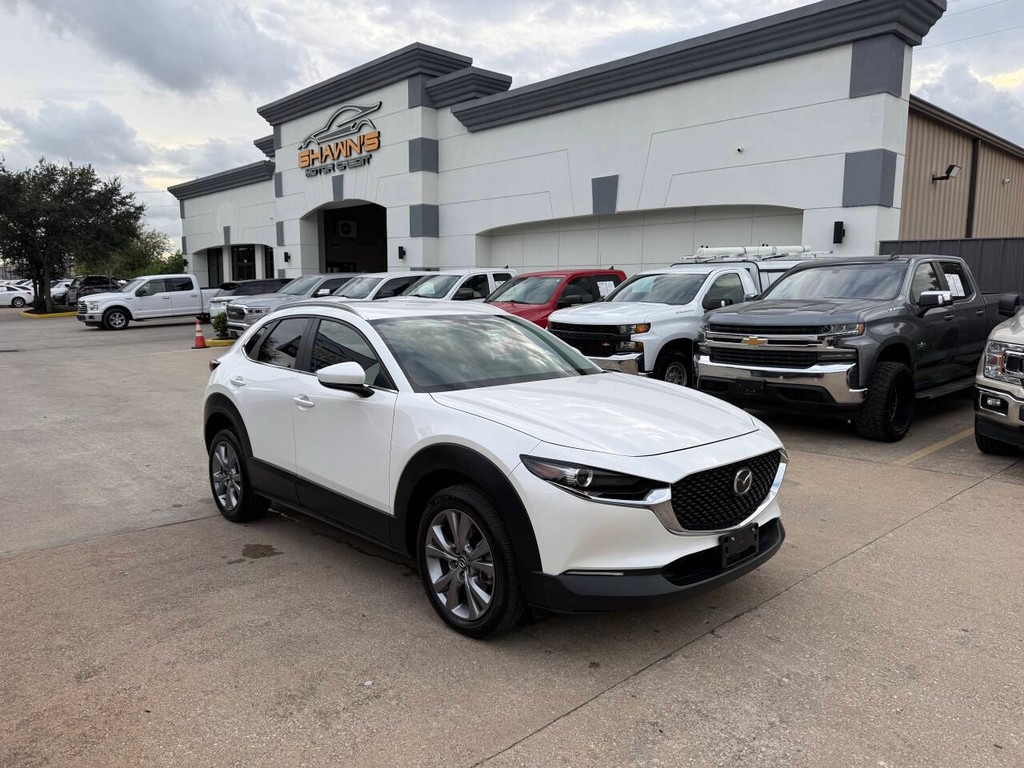 Mazda CX-30 Vehicle Full-screen Gallery Image 02