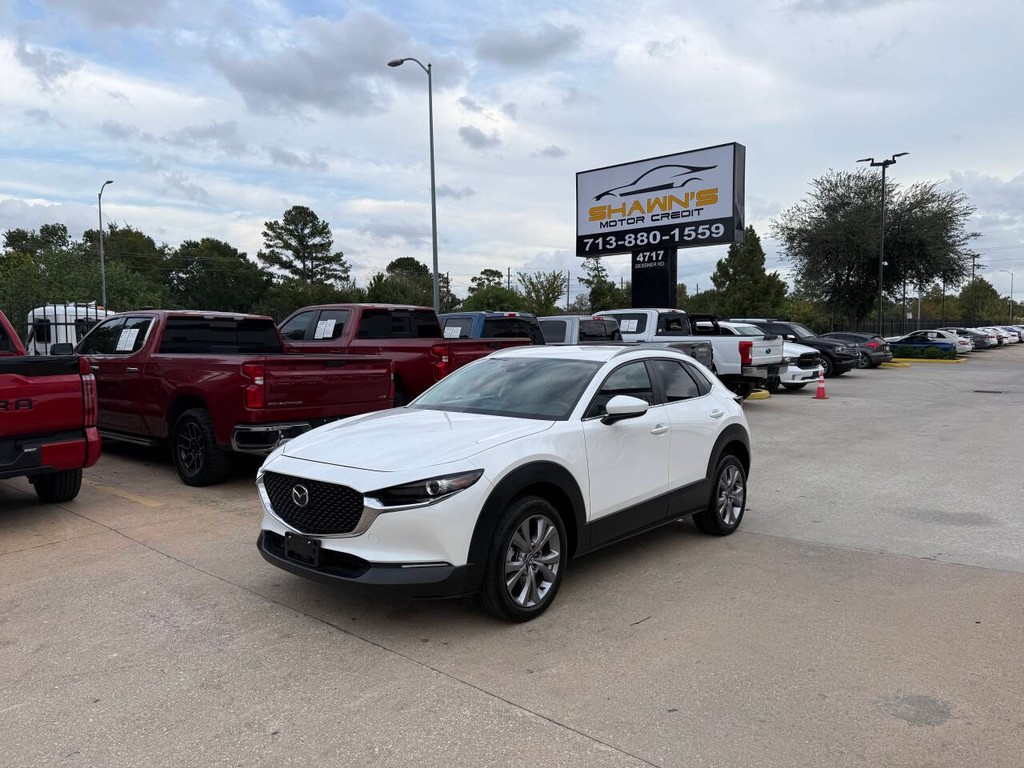Mazda CX-30 Vehicle Full-screen Gallery Image 03
