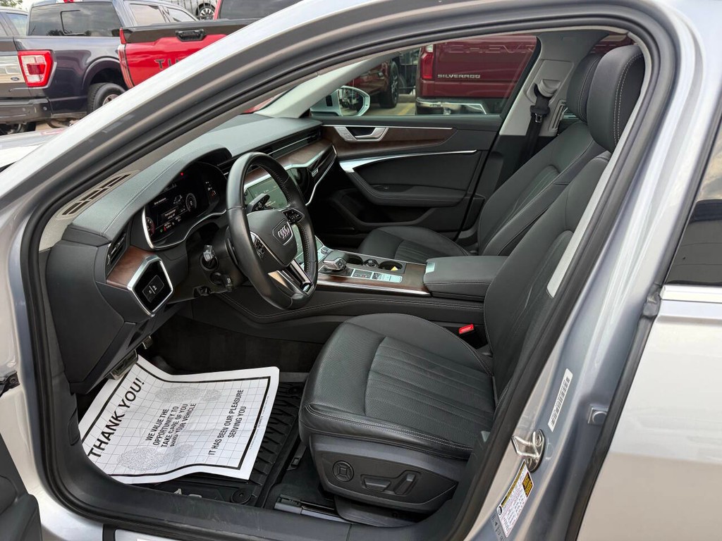 Audi A6 Vehicle Full-screen Gallery Image 07