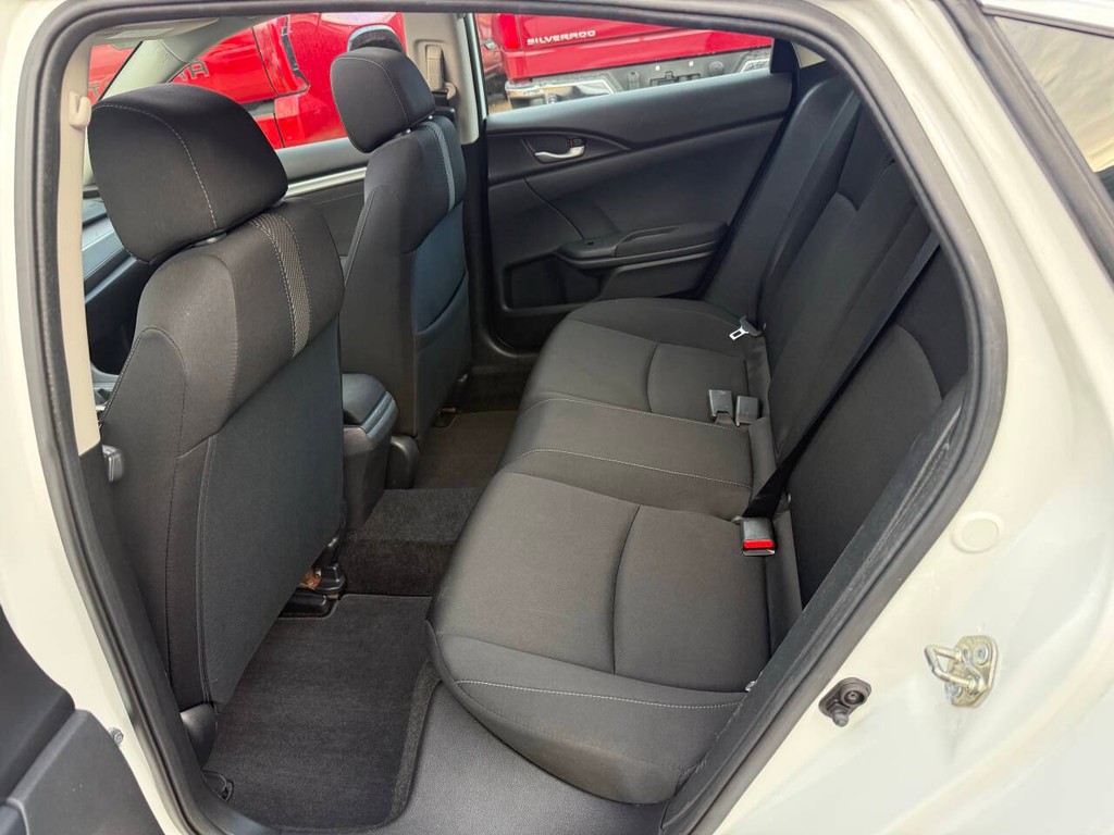 Honda Civic Sedan Vehicle Full-screen Gallery Image 13