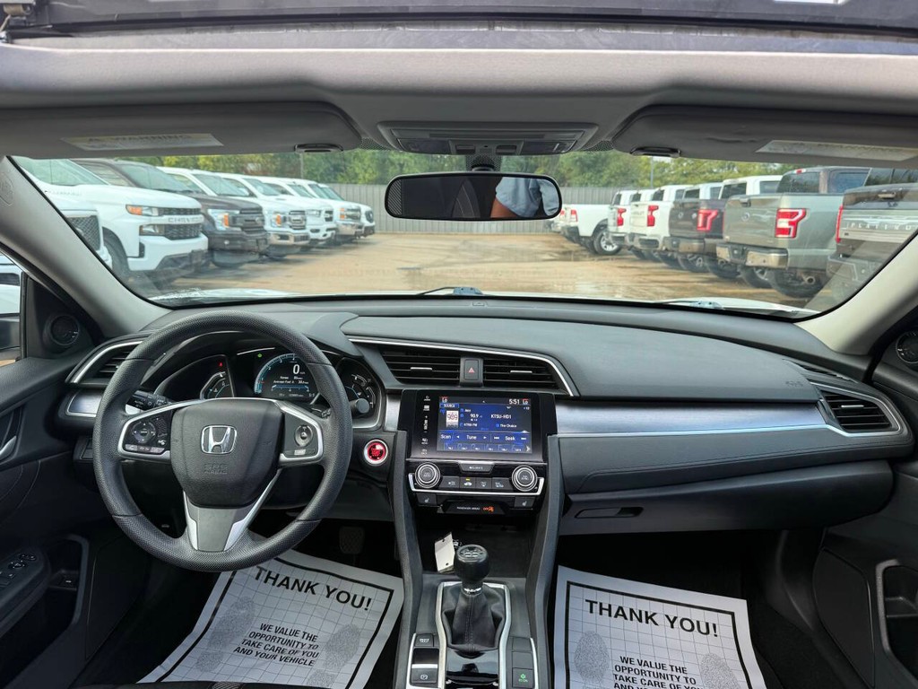 Honda Civic Sedan Vehicle Full-screen Gallery Image 17