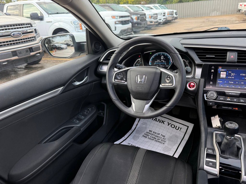 Honda Civic Sedan Vehicle Full-screen Gallery Image 19