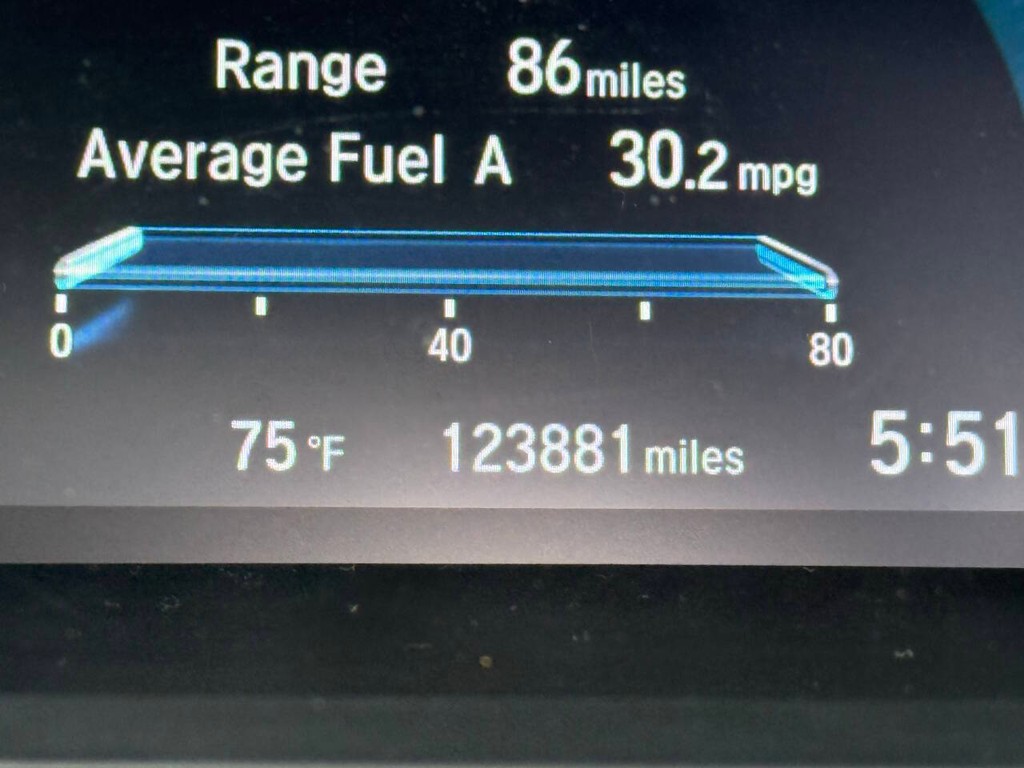 Honda Civic Sedan Vehicle Full-screen Gallery Image 31