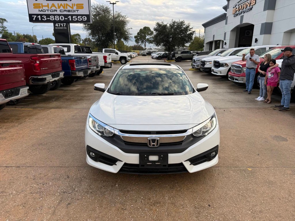 Honda Civic Sedan Vehicle Full-screen Gallery Image 36