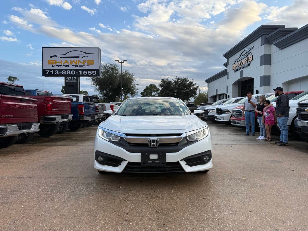 Honda Civic Sedan Vehicle Full-screen Gallery Image 37