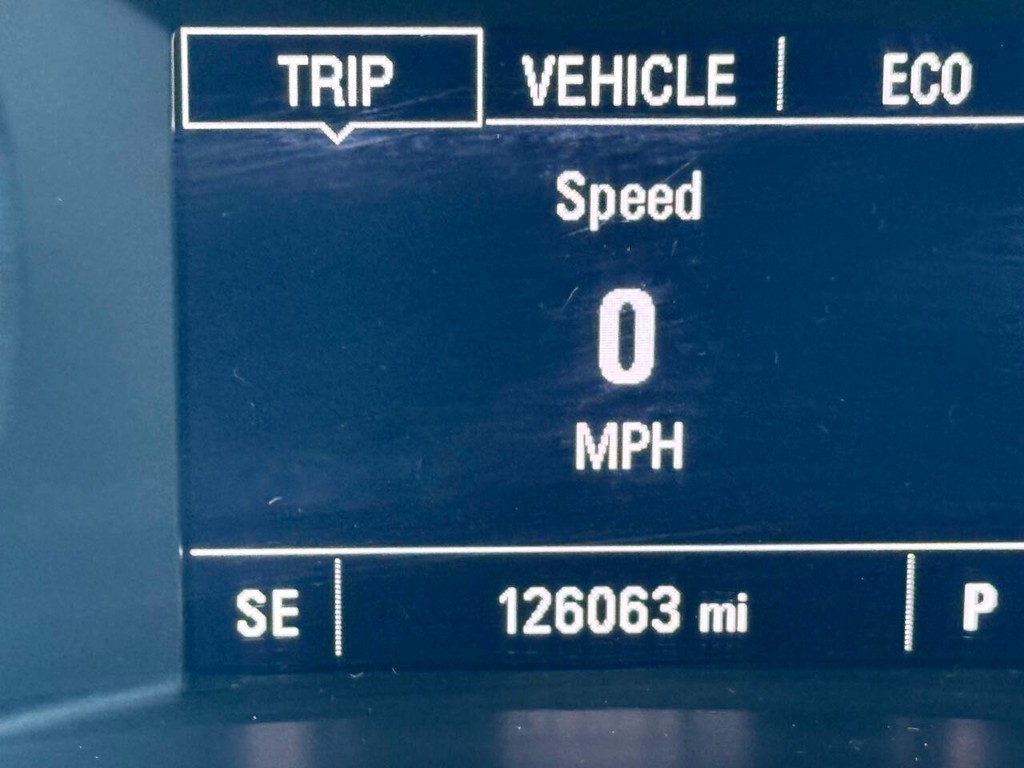 Chevrolet Equinox Vehicle Full-screen Gallery Image 30