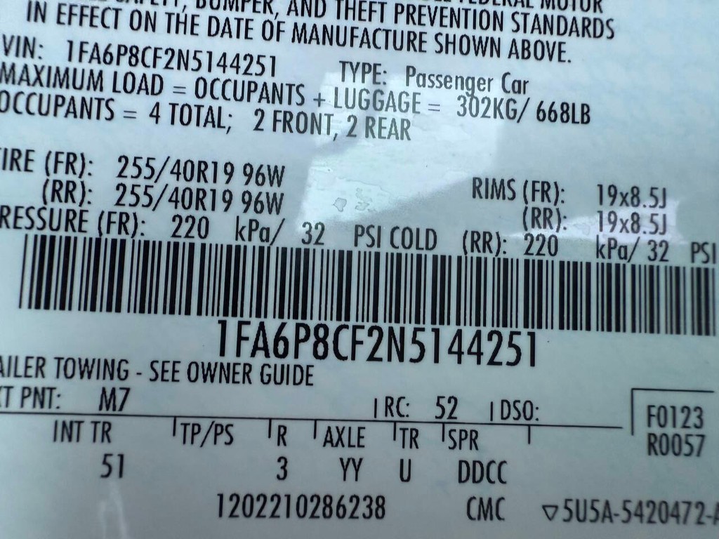 Ford Mustang Vehicle Full-screen Gallery Image 27