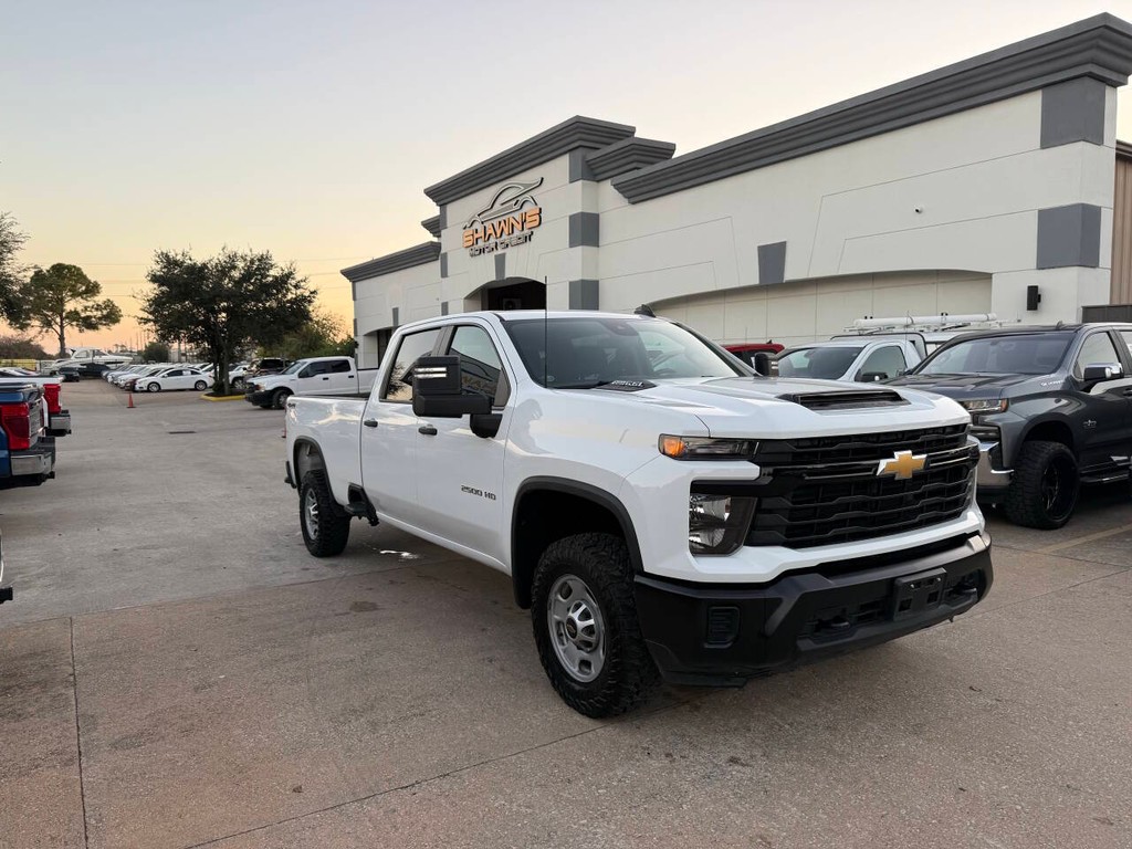 Chevrolet Silverado 2500HD Vehicle Full-screen Gallery Image 40