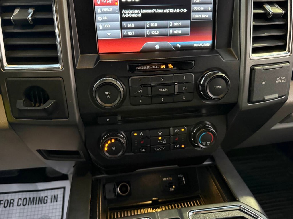 Ford F-150 Vehicle Full-screen Gallery Image 28