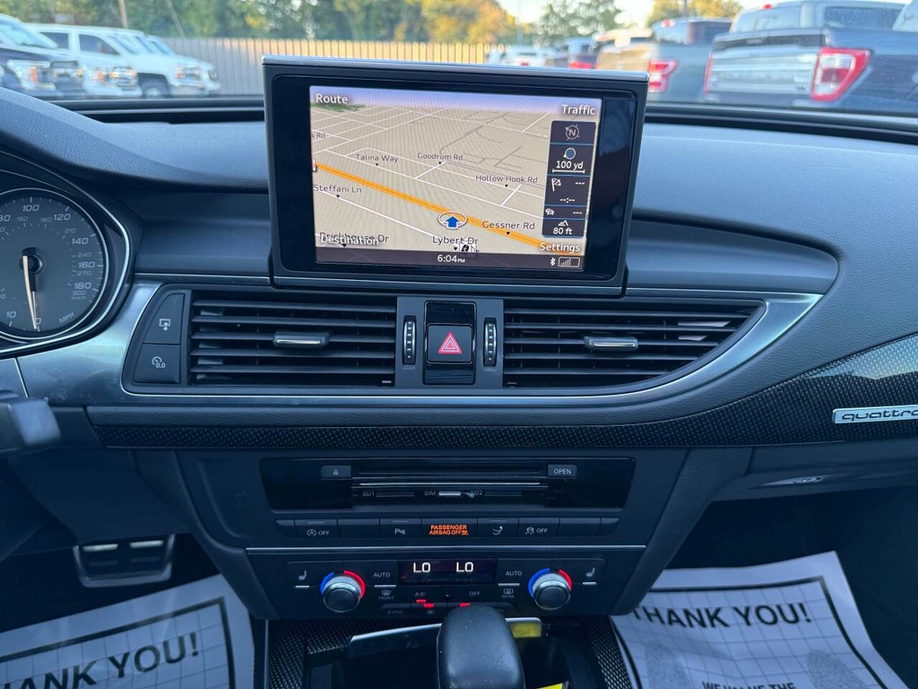 Audi S7 Vehicle Full-screen Gallery Image 22