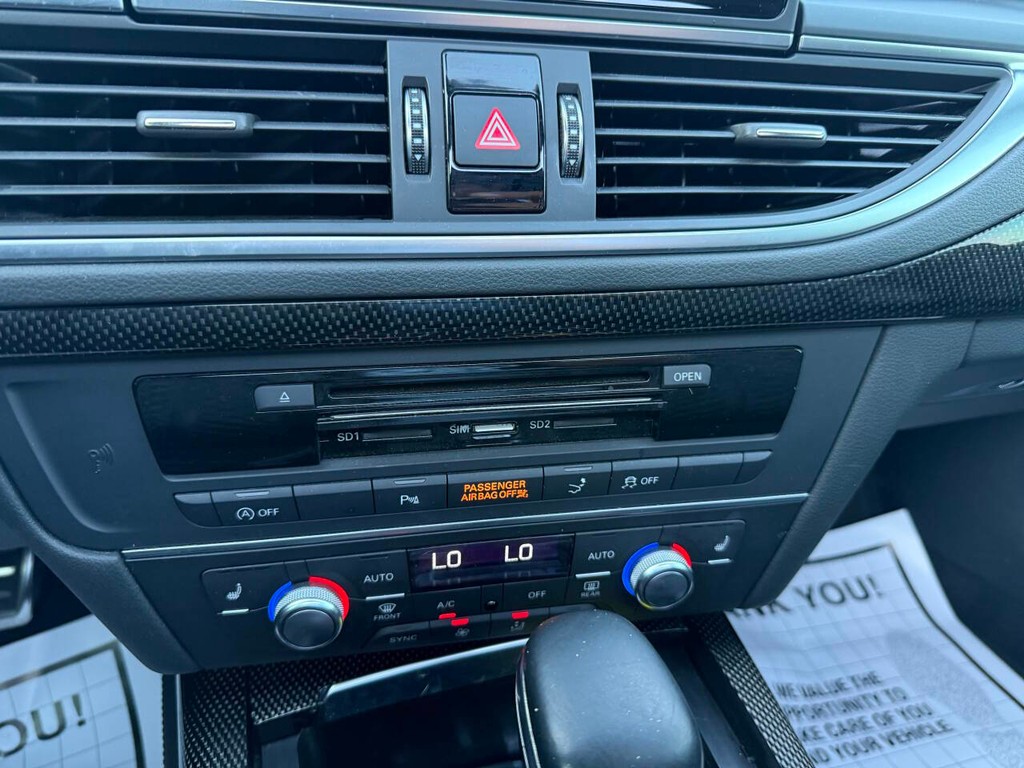 Audi S7 Vehicle Full-screen Gallery Image 27