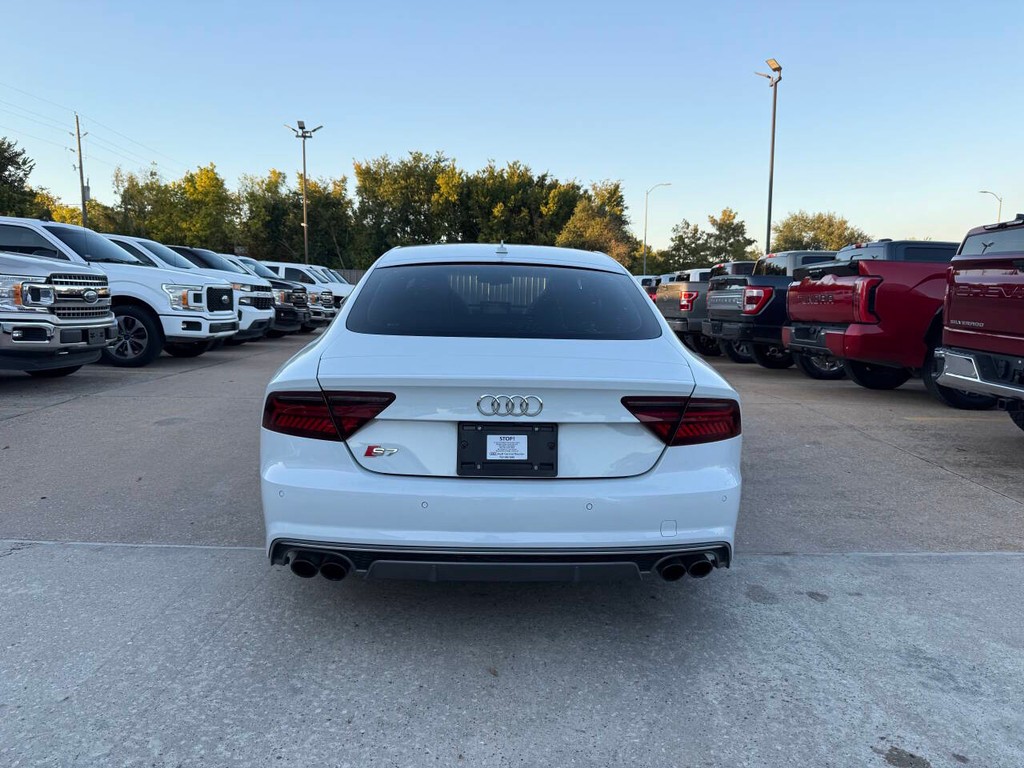 Audi S7 Vehicle Full-screen Gallery Image 37