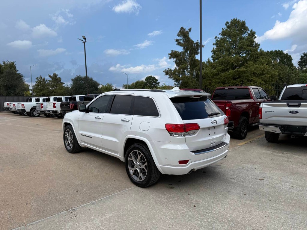 Jeep Grand Cherokee Vehicle Full-screen Gallery Image 04