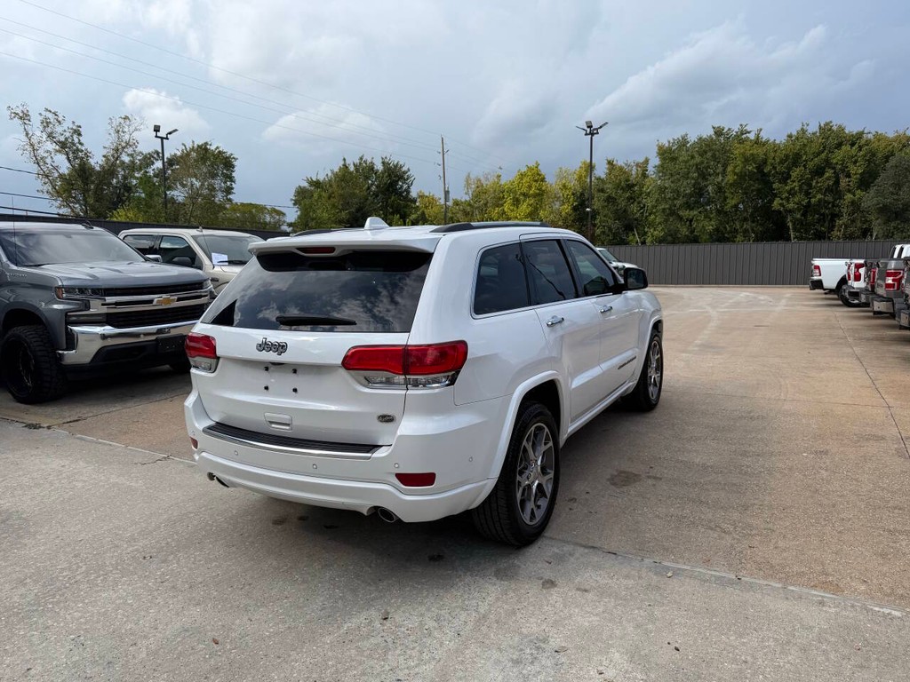 Jeep Grand Cherokee Vehicle Full-screen Gallery Image 05