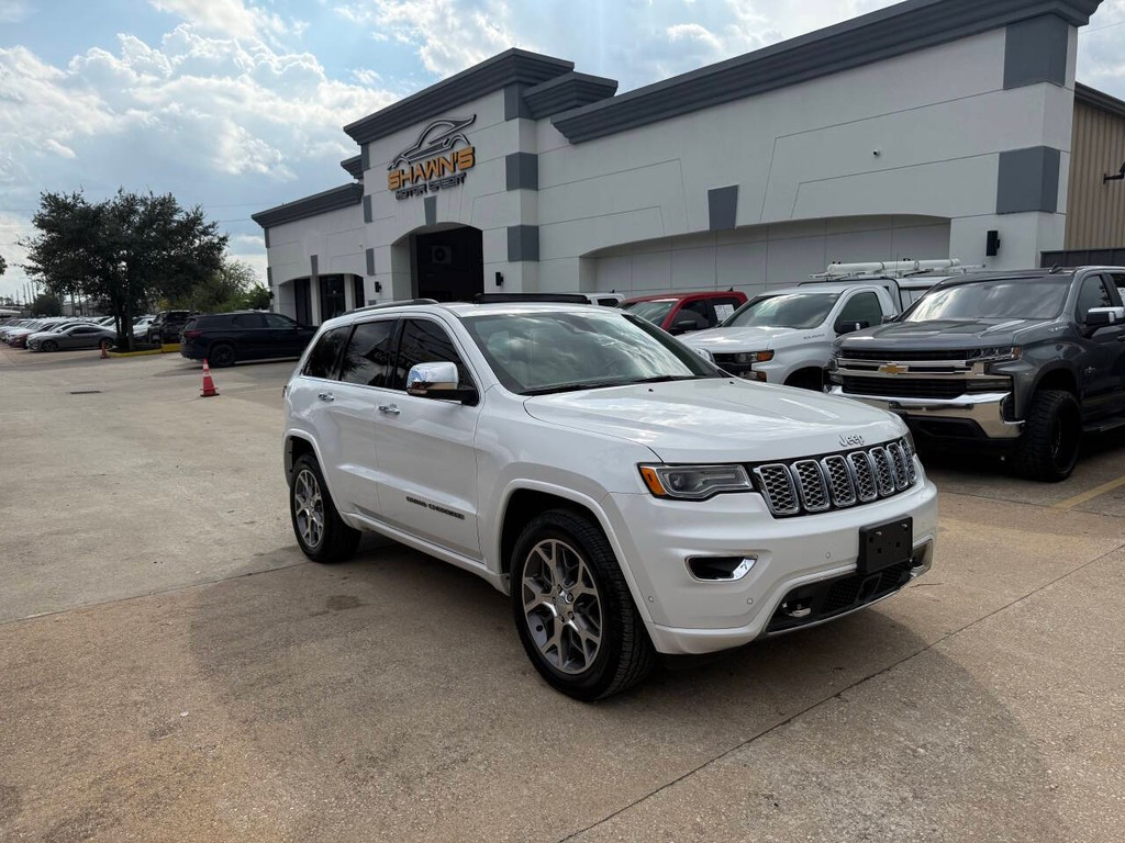 Jeep Grand Cherokee Vehicle Full-screen Gallery Image 42