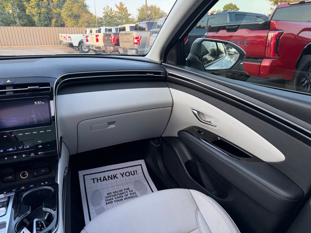 Hyundai Tucson Vehicle Full-screen Gallery Image 20