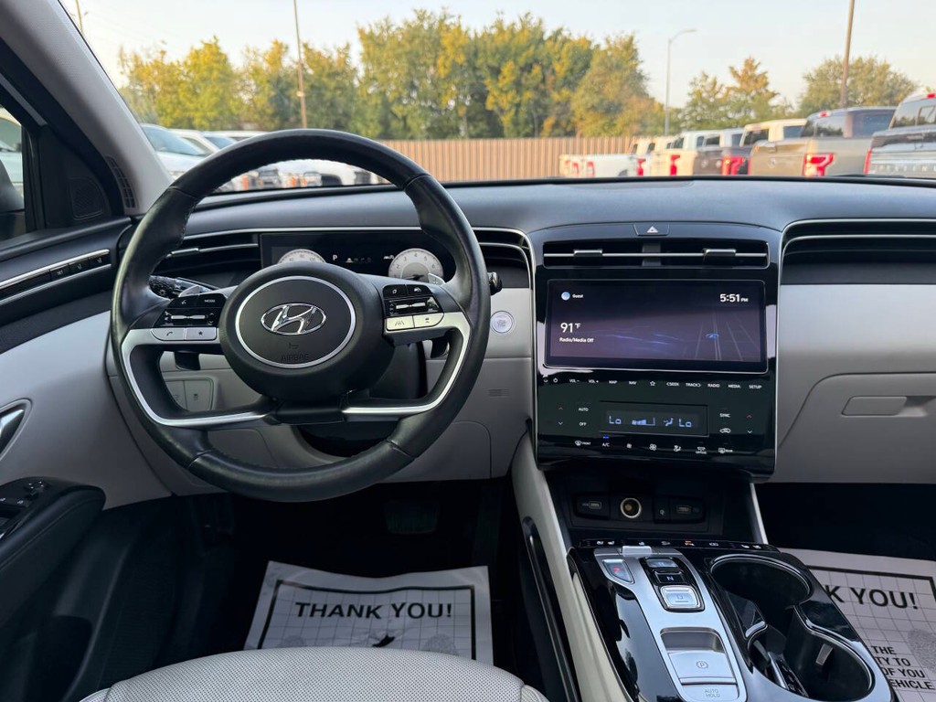 Hyundai Tucson Vehicle Full-screen Gallery Image 21