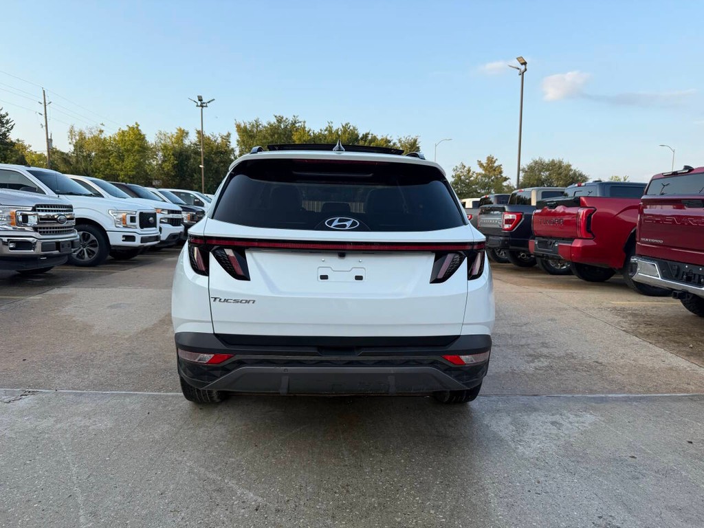 Hyundai Tucson Vehicle Full-screen Gallery Image 39