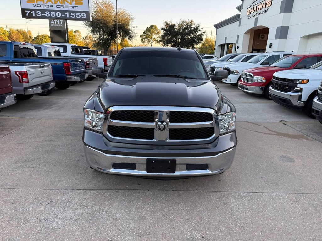 Ram 1500 Classic Vehicle Full-screen Gallery Image 43