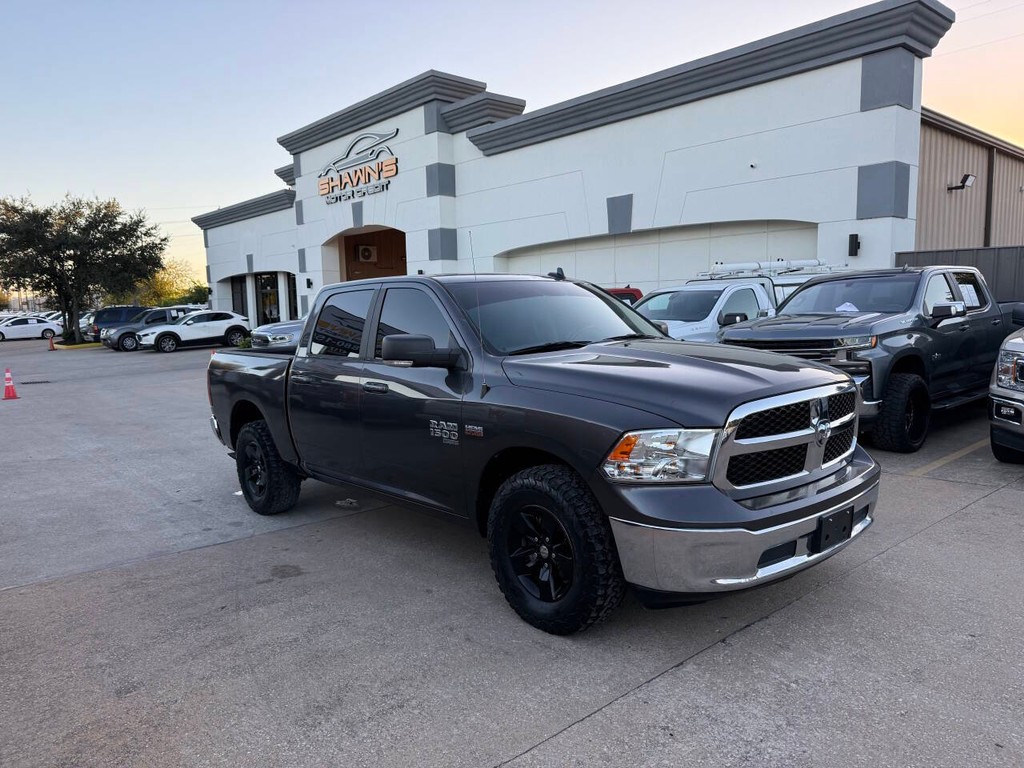 Ram 1500 Classic Vehicle Full-screen Gallery Image 45