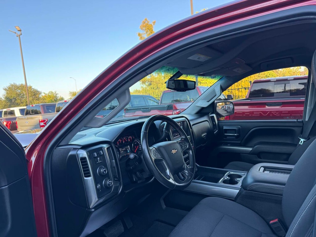 Chevrolet Silverado 1500 Vehicle Full-screen Gallery Image 06