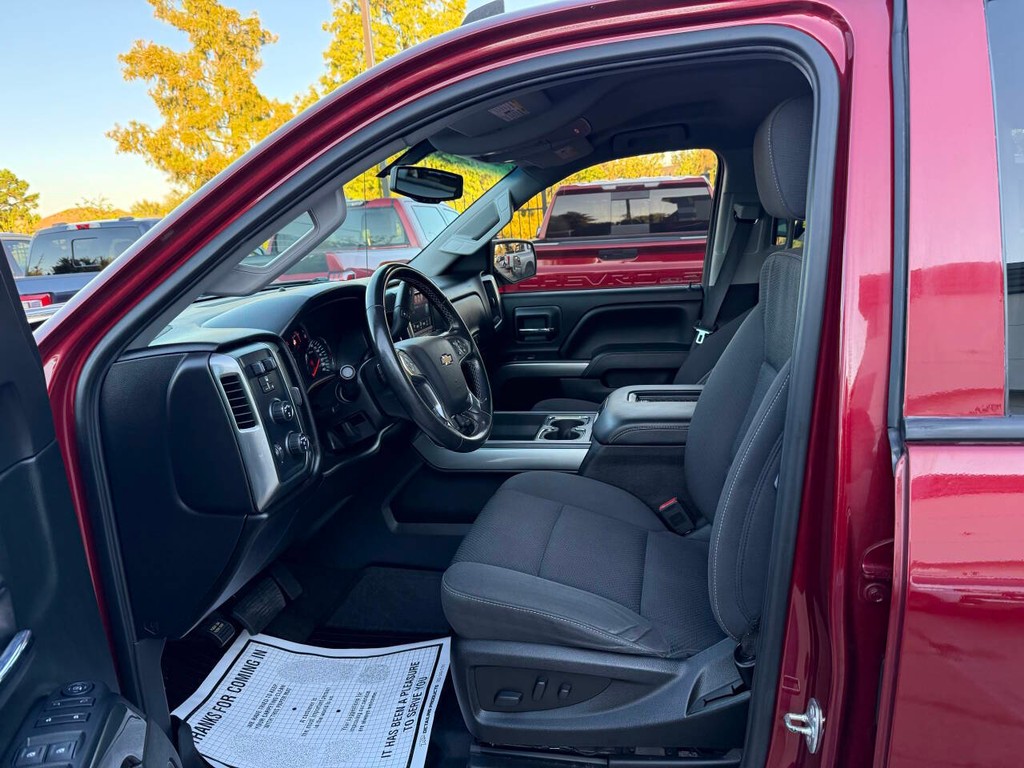 Chevrolet Silverado 1500 Vehicle Full-screen Gallery Image 07