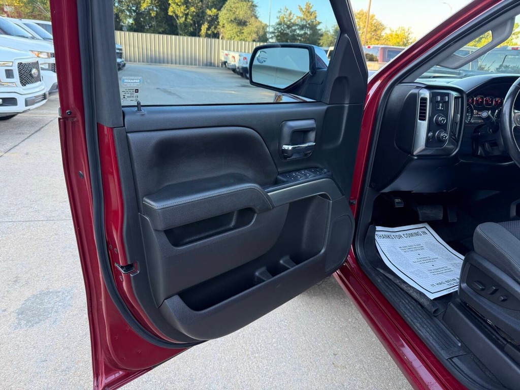 Chevrolet Silverado 1500 Vehicle Full-screen Gallery Image 08