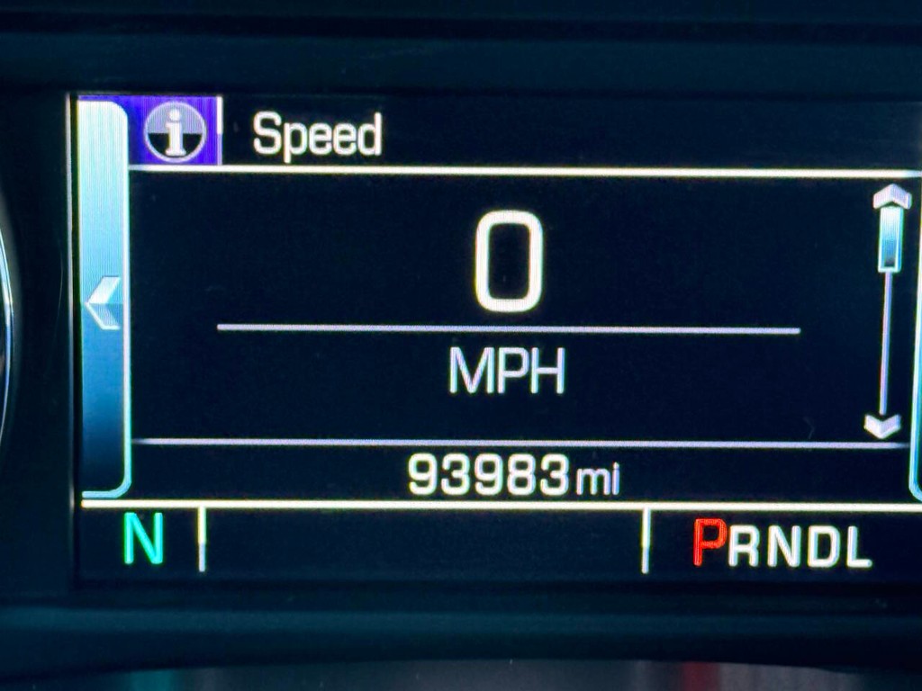 Chevrolet Silverado 1500 Vehicle Full-screen Gallery Image 33