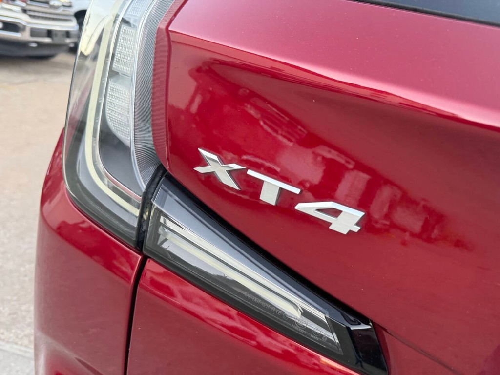 Cadillac XT4 Vehicle Full-screen Gallery Image 37