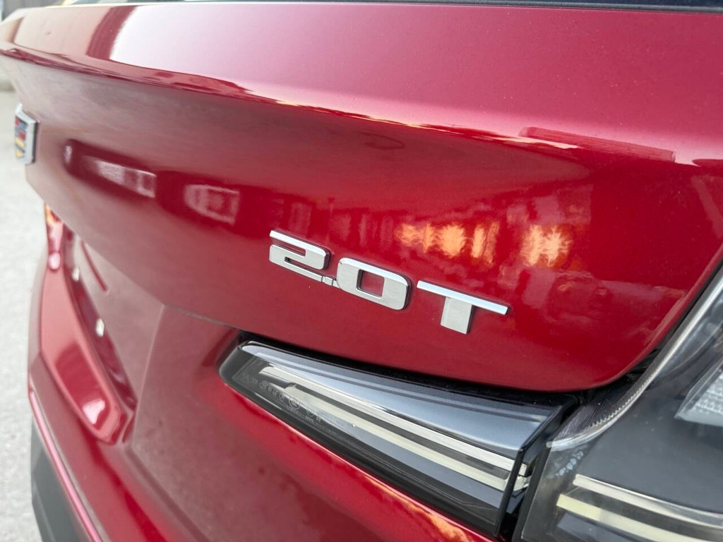 Cadillac XT4 Vehicle Full-screen Gallery Image 38