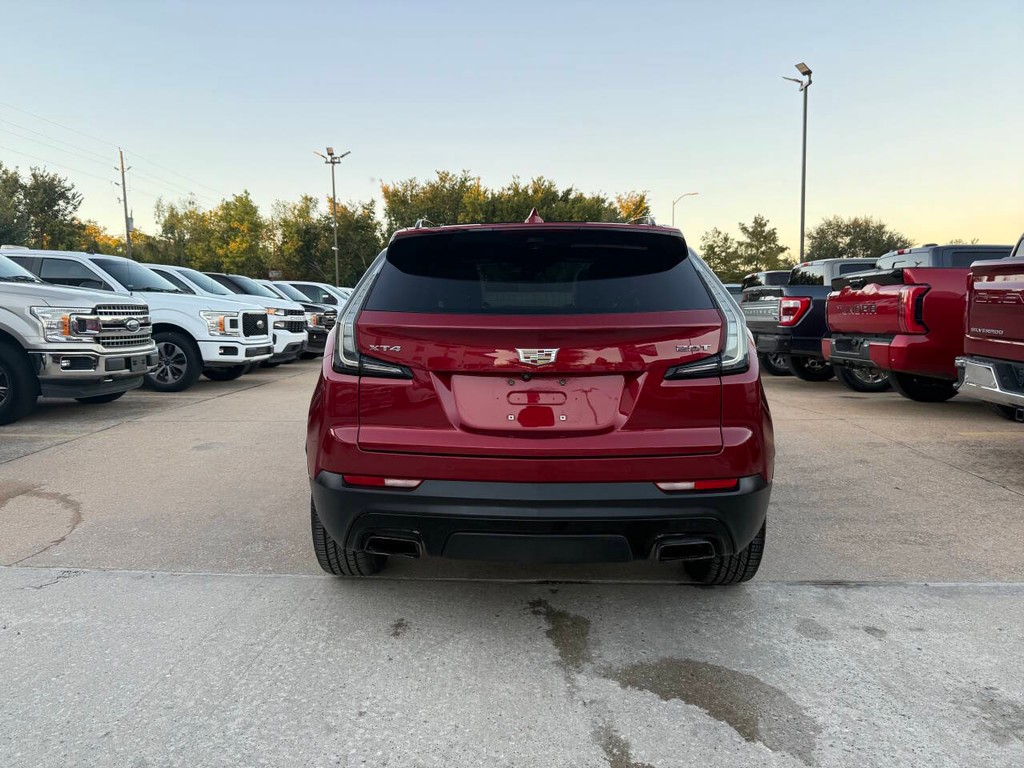 Cadillac XT4 Vehicle Full-screen Gallery Image 41