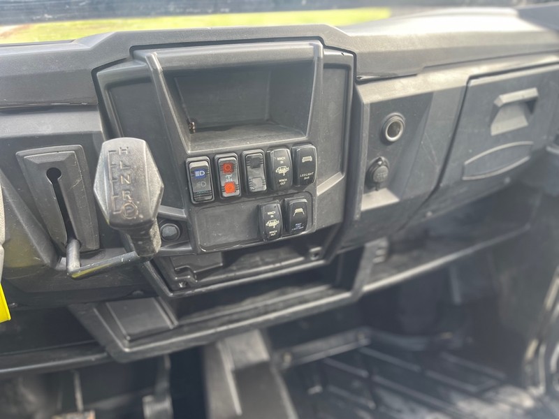 Polaris RANGER Vehicle Full-screen Gallery Image 7