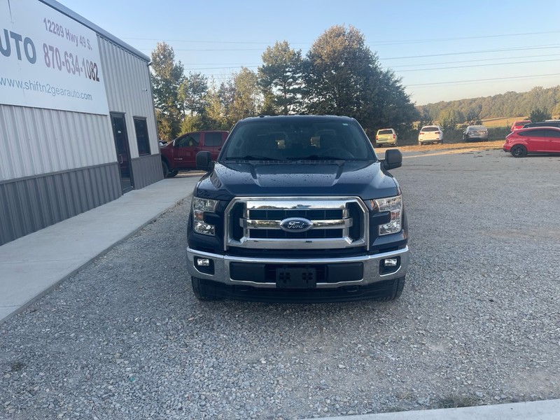 Ford F-150 Vehicle Full-screen Gallery Image 2