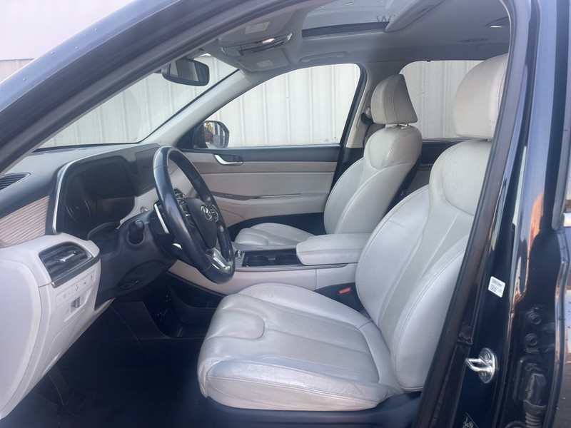 Hyundai Palisade Vehicle Full-screen Gallery Image 7