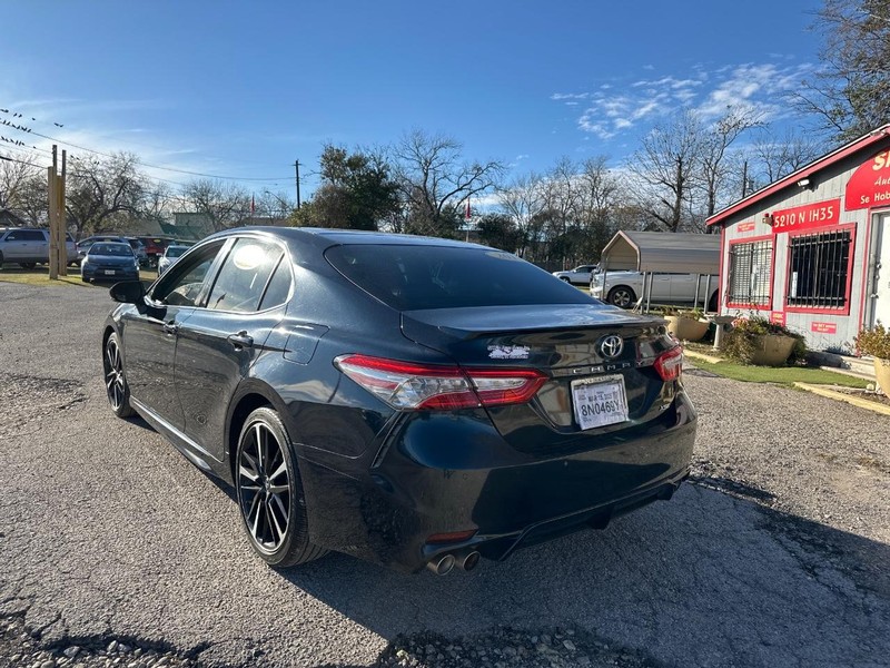 Toyota Camry Vehicle Image 07