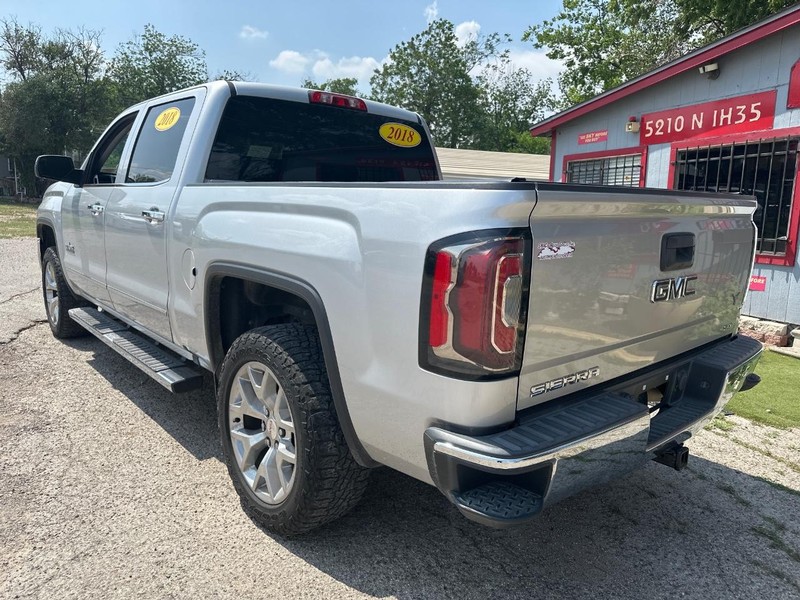 GMC Sierra 1500 Vehicle Image 03