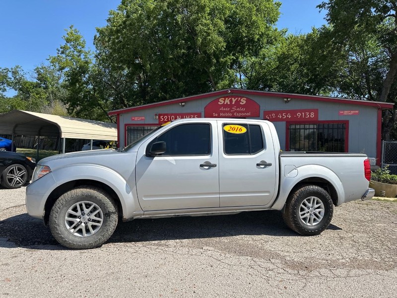 Nissan Frontier Vehicle Image 02