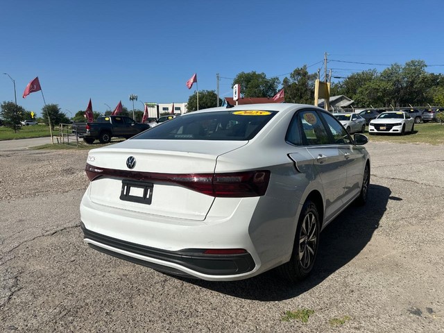 Volkswagen Jetta Vehicle Image 05