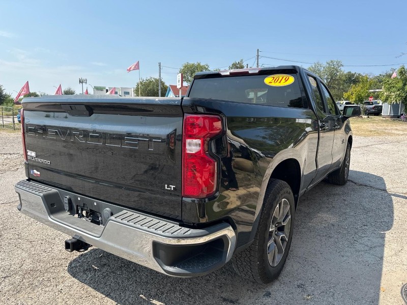 Chevrolet Silverado 1500 Vehicle Image 03