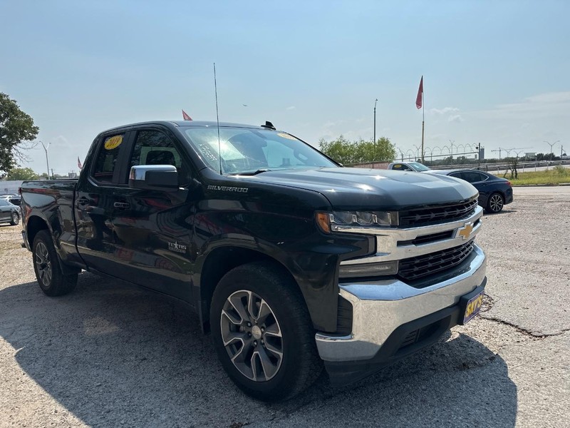 Chevrolet Silverado 1500 Vehicle Image 05